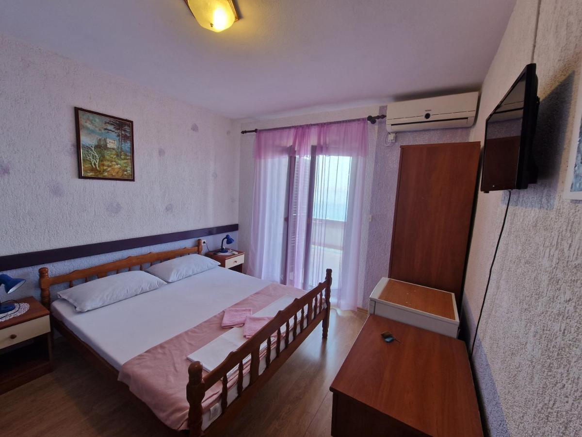 Rooms Anita Sibinj Сибин Кръмпотски Екстериор снимка