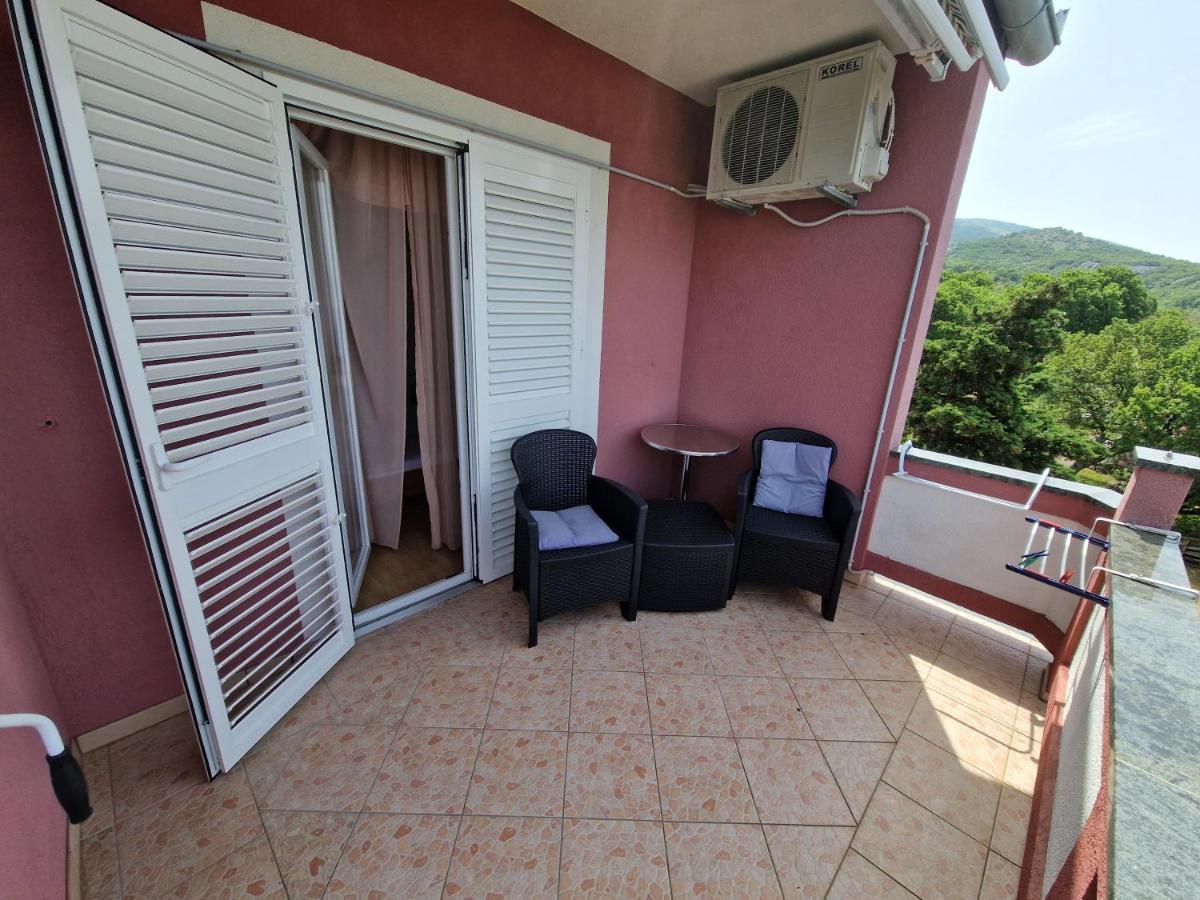 Rooms Anita Sibinj Сибин Кръмпотски Екстериор снимка