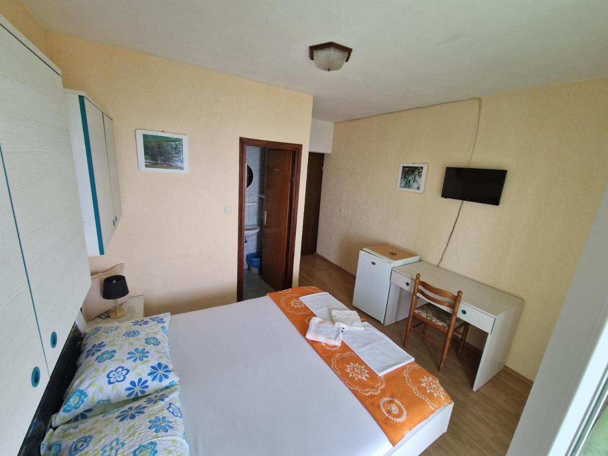 Rooms Anita Sibinj Сибин Кръмпотски Екстериор снимка
