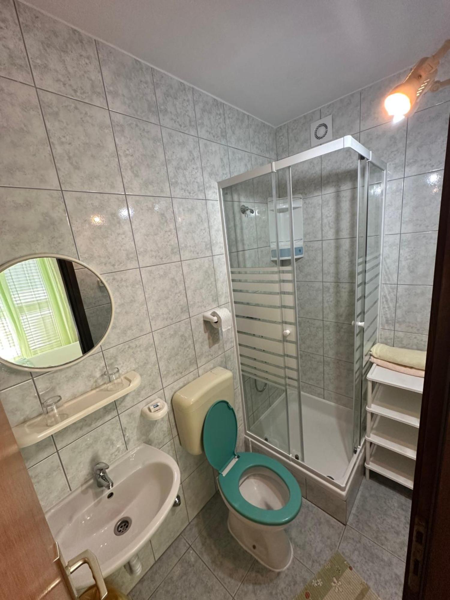 Rooms Anita Sibinj Сибин Кръмпотски Екстериор снимка
