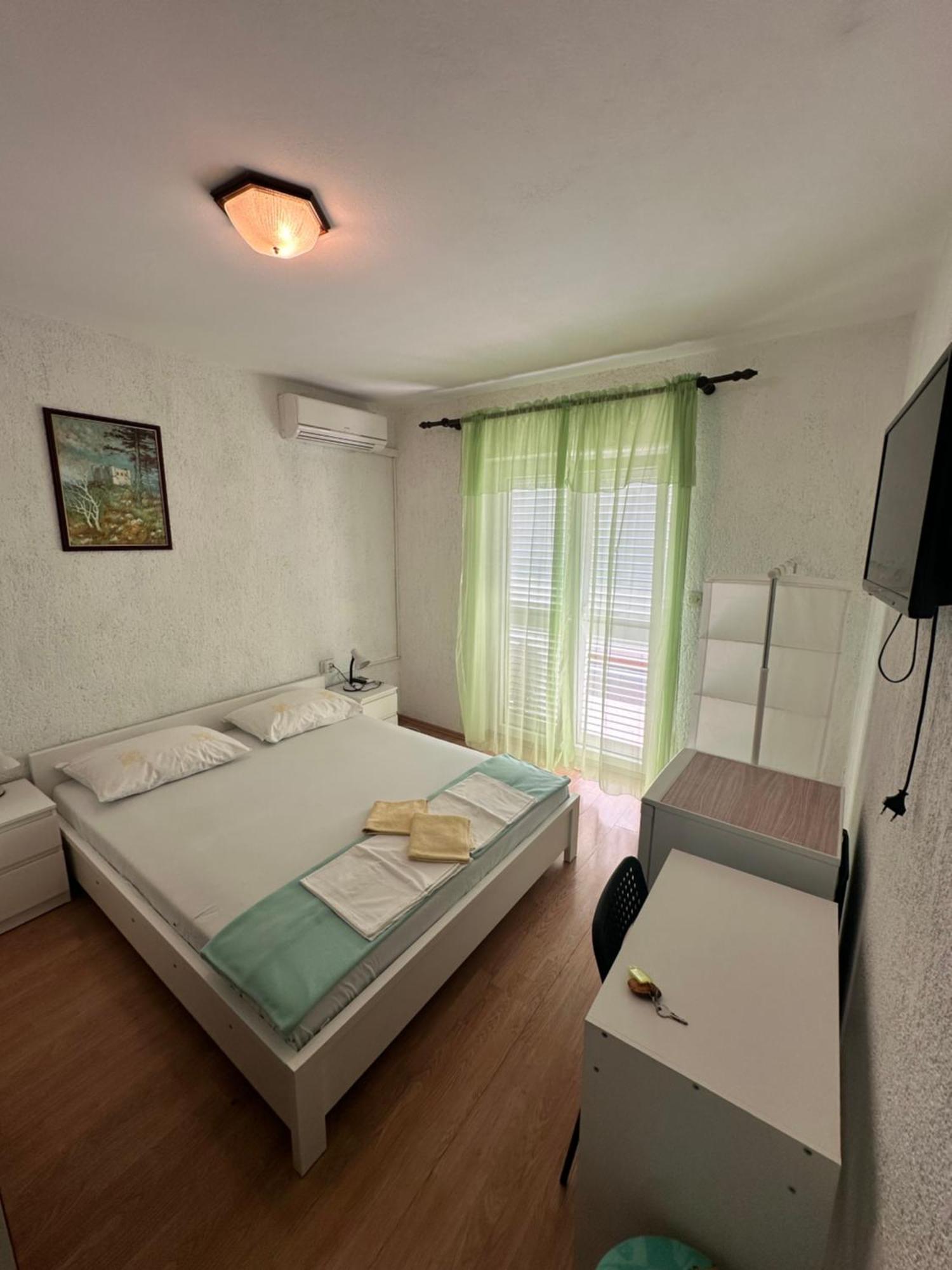Rooms Anita Sibinj Сибин Кръмпотски Екстериор снимка